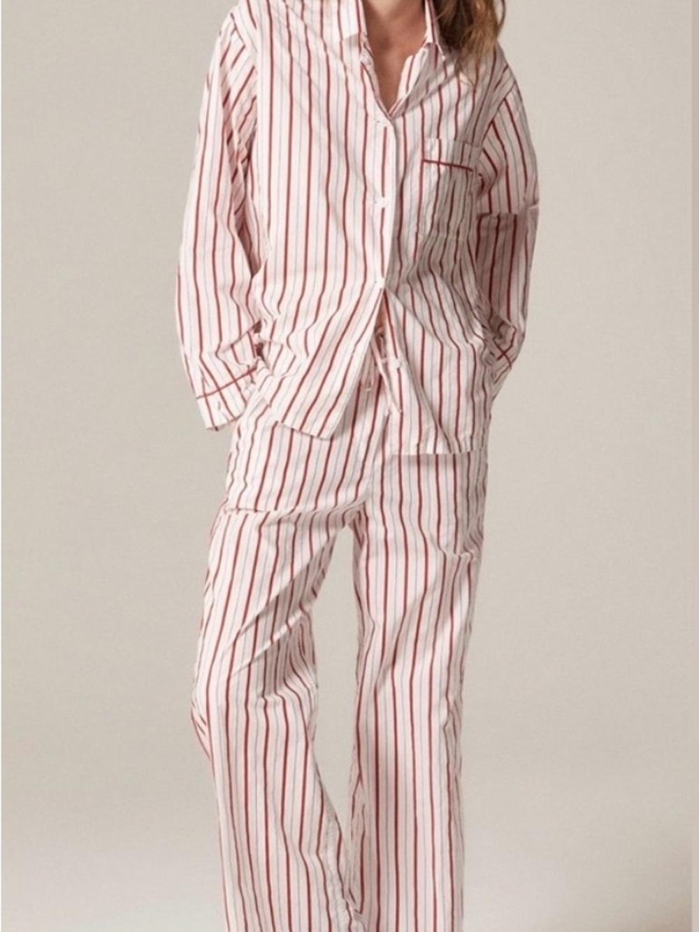 Red & White Striped Pajama Set - Classic Two-Piece XL